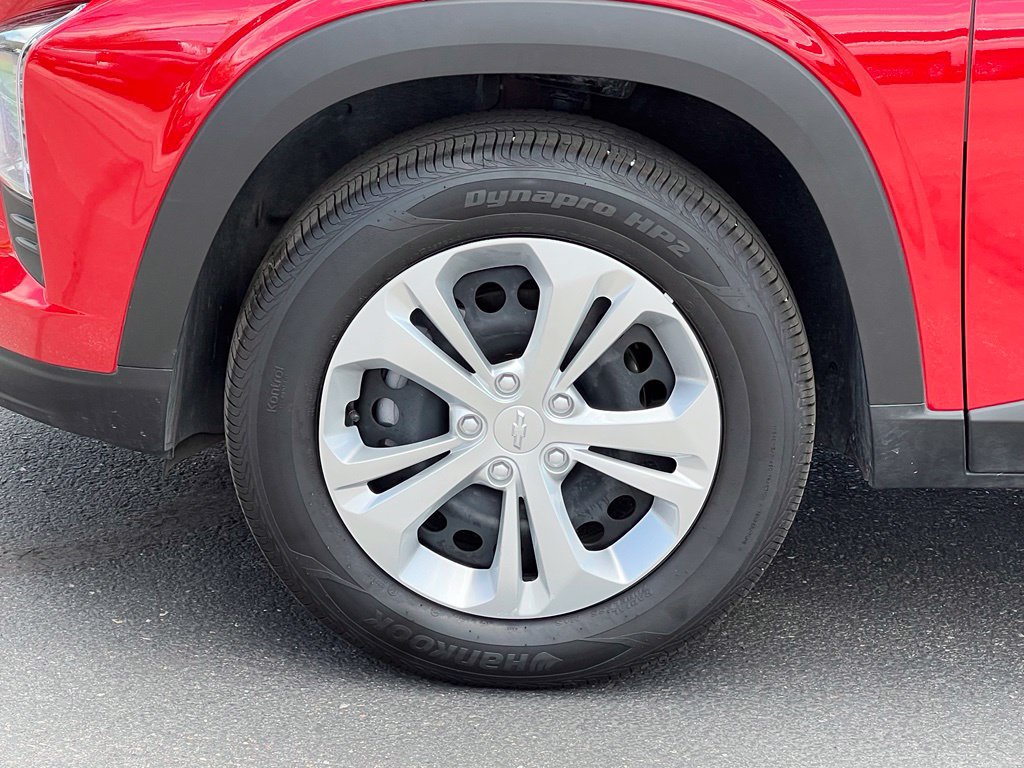 2026 Chevrolet Trax LS - Photo 17