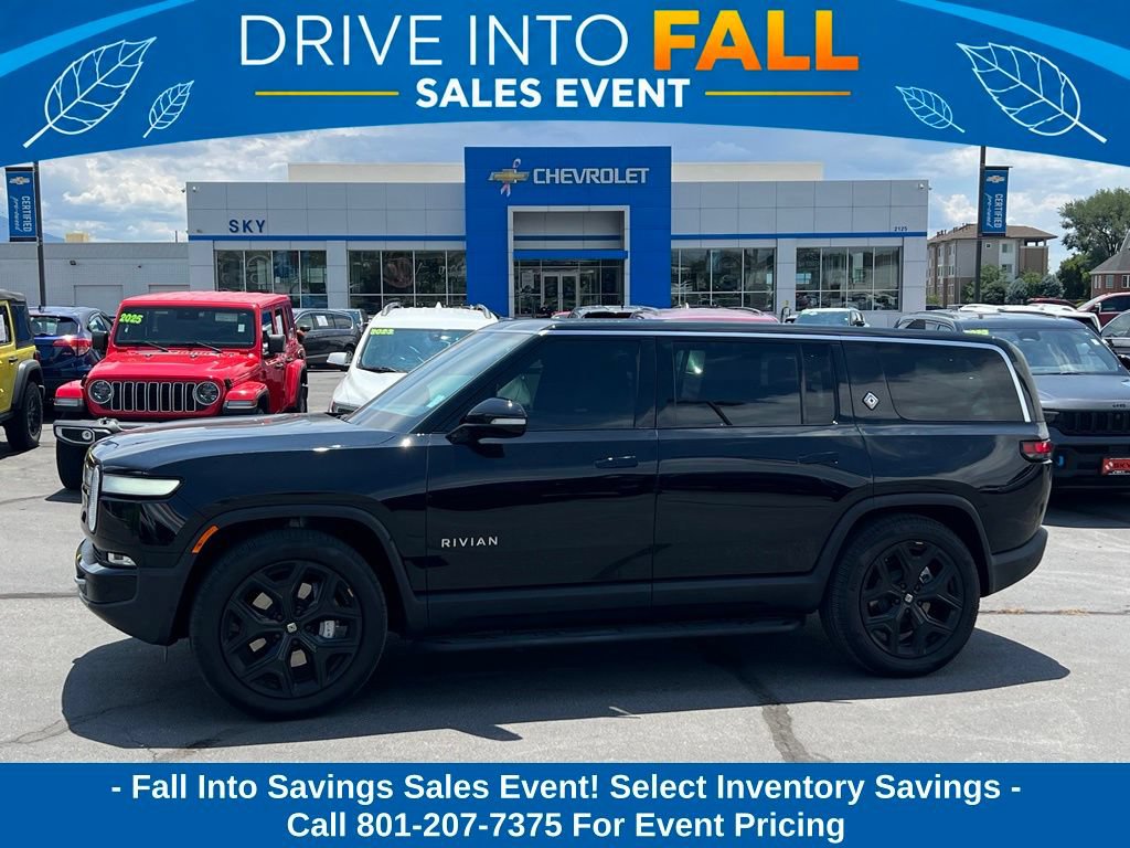2024 Rivian R1S