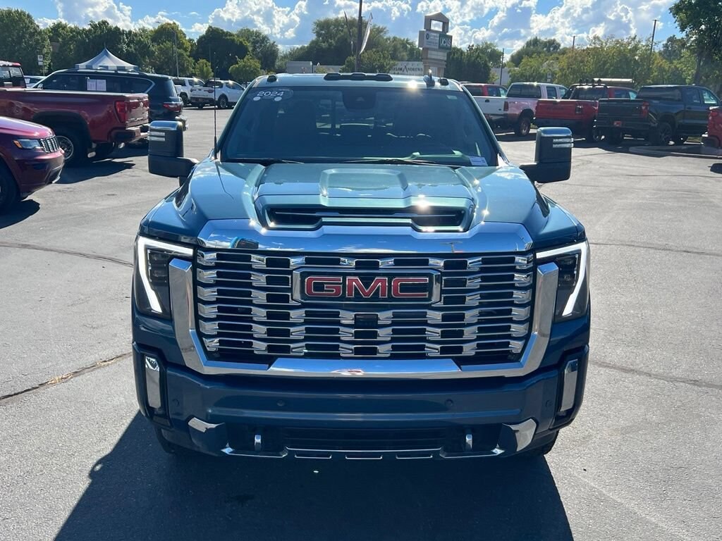 Used 2024 GMC Sierra 3500 HD Denali Truck