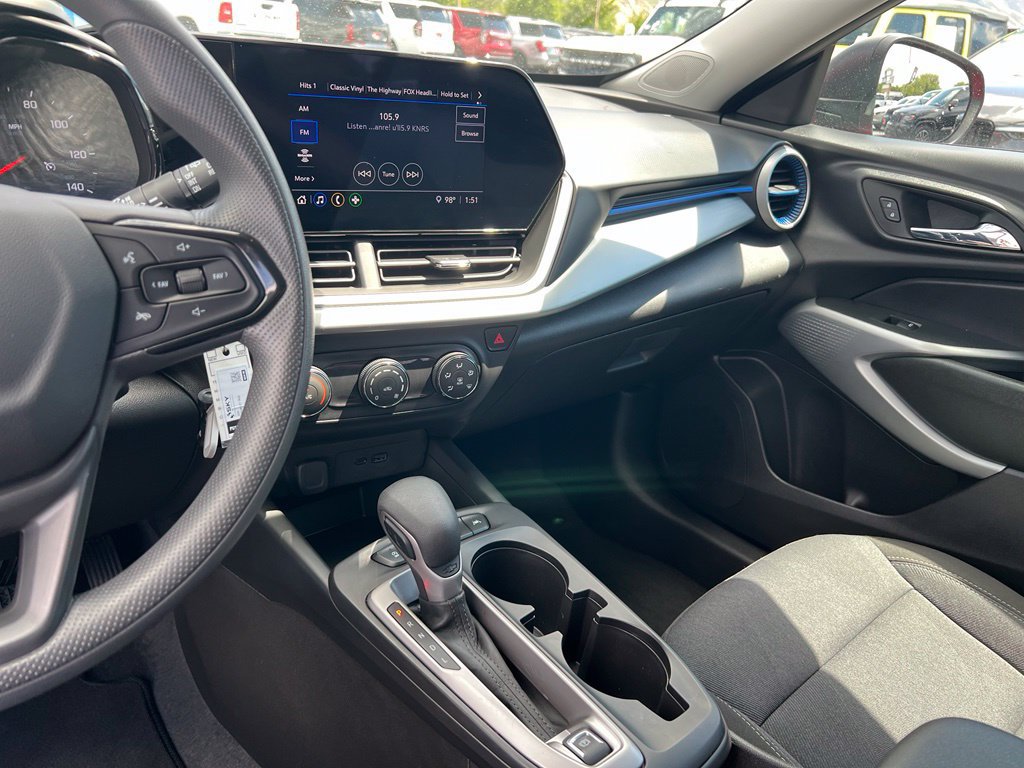2026 Chevrolet Trax LS - Photo 35