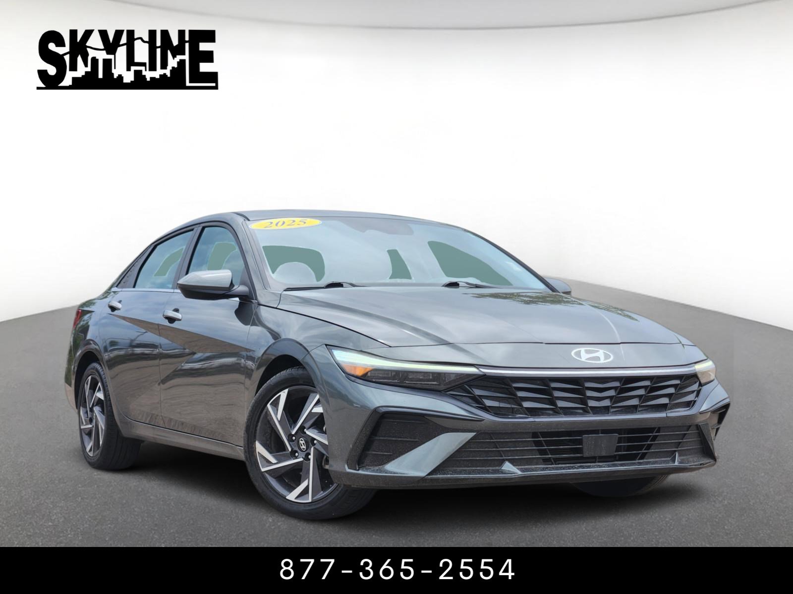 2025 Hyundai Elantra SEL Convenience IVT 4dr Car