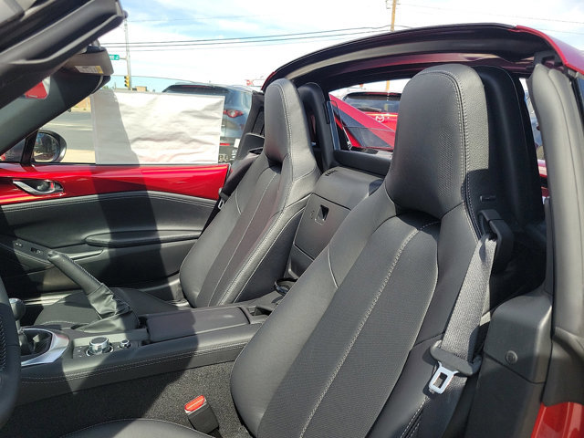 2026 Mazda MX-5 Miata RF Grand Touring - Photo 12