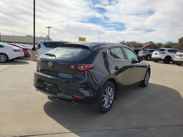 2026 Mazda Mazda3 S - Photo 7