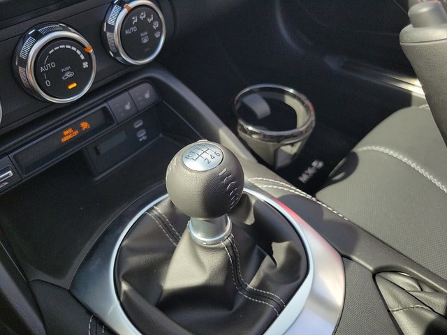 2026 Mazda MX-5 Miata RF Grand Touring - Photo 20