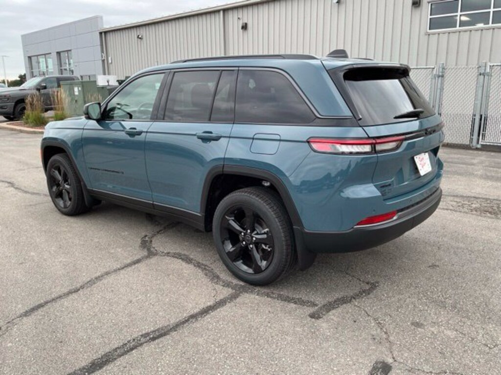 New 2027 Jeep Grand Cherokee Limited Sport Utility
