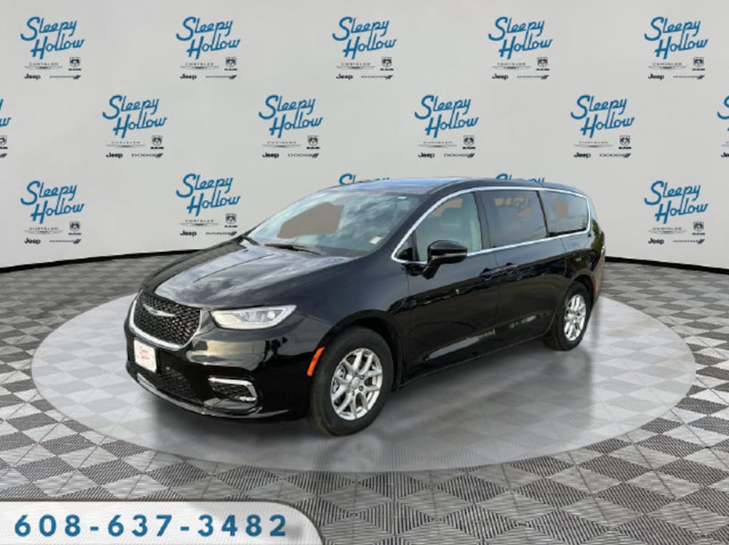 Used 2026 Chrysler Pacifica Select Minivan/Van