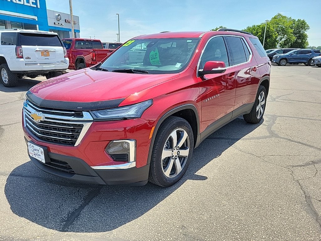 Used 2023 Chevrolet Traverse LT Leather SUV