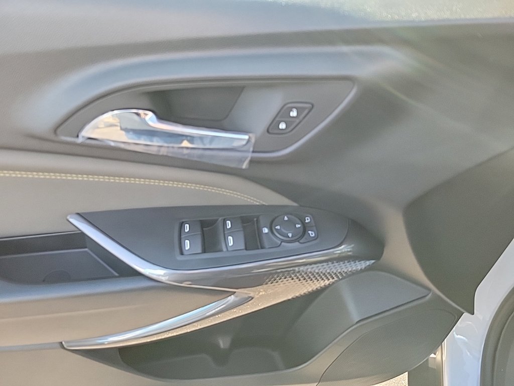 2026 Chevrolet Trax Activ - Photo 9