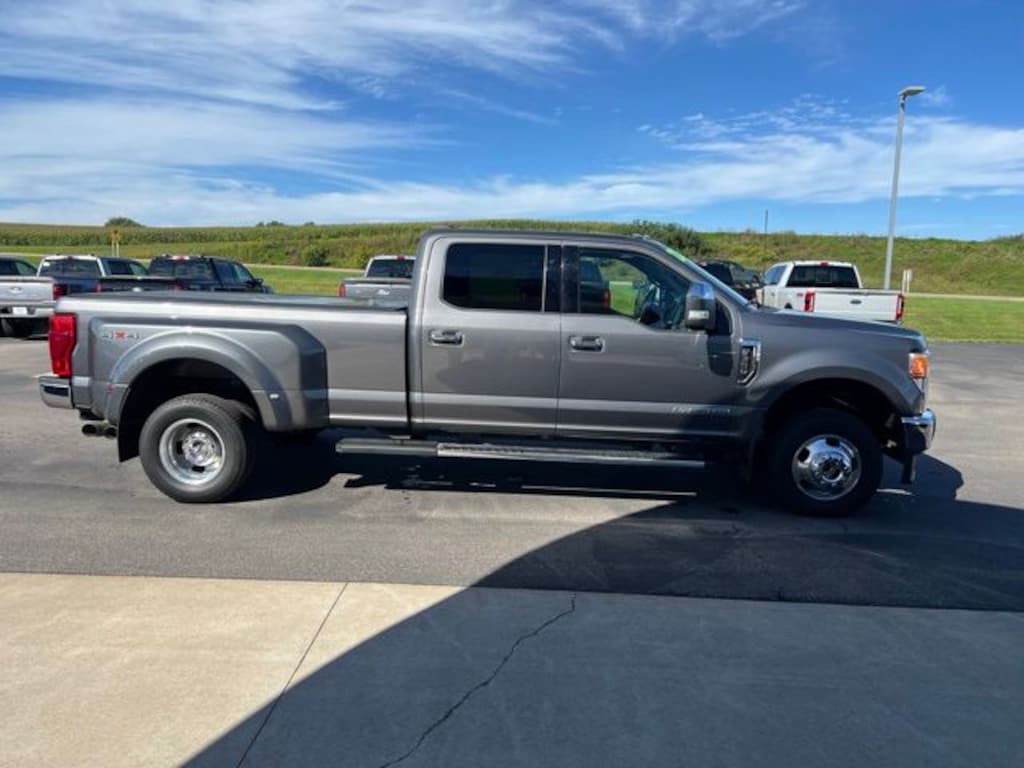 Used 2022 Ford F-350 Lariat Truck
