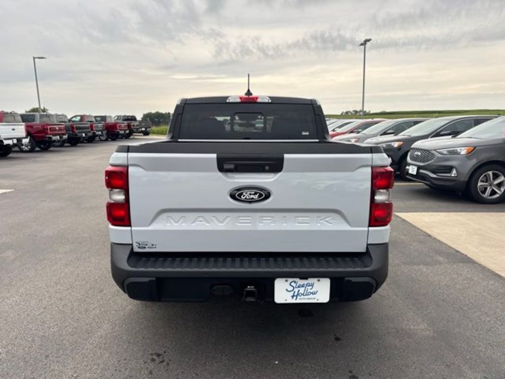 Used 2025 Ford Maverick Lariat Truck