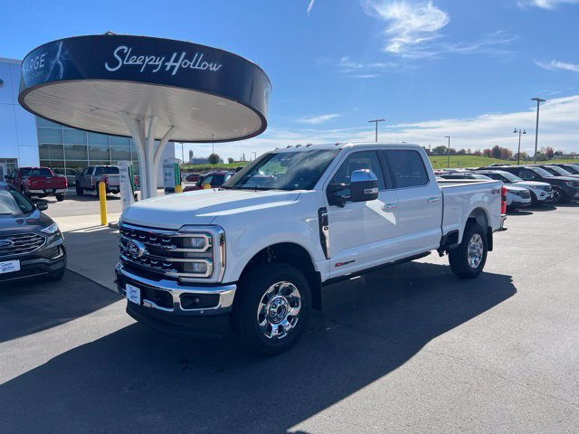 2027 Ford F-350 Lariat Truck