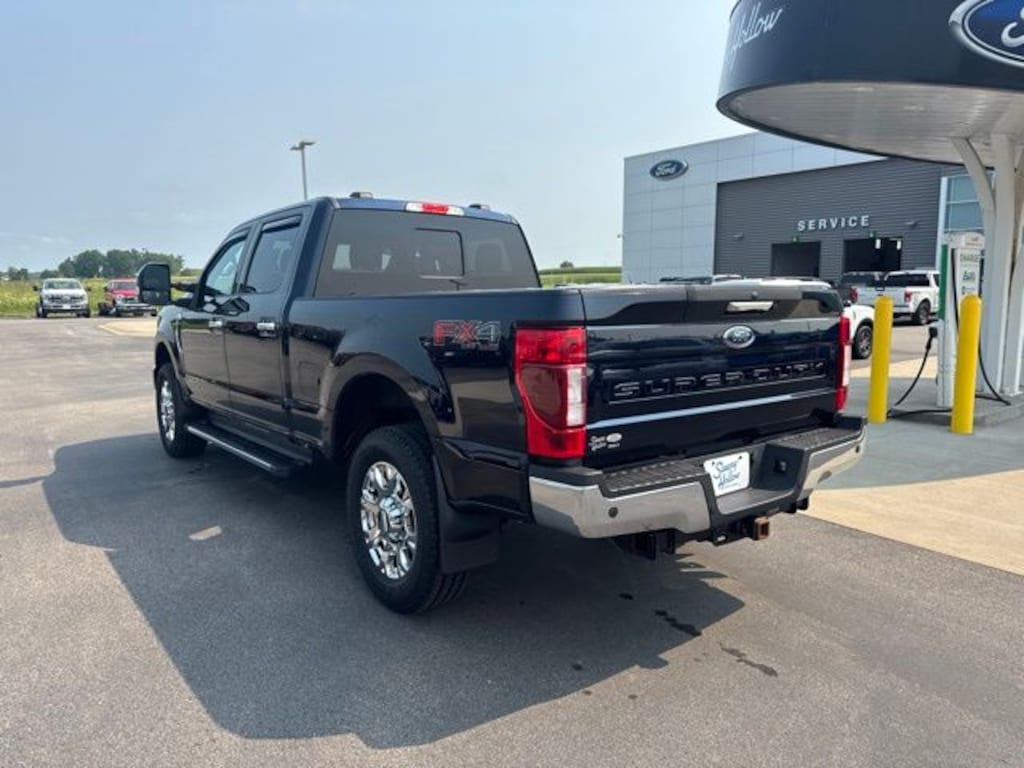 Used 2021 Ford F-250 Lariat Truck