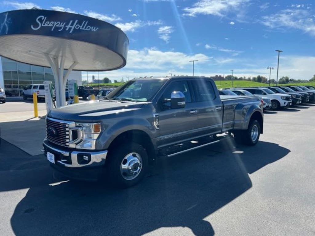 Used 2022 Ford F-350 Lariat Truck
