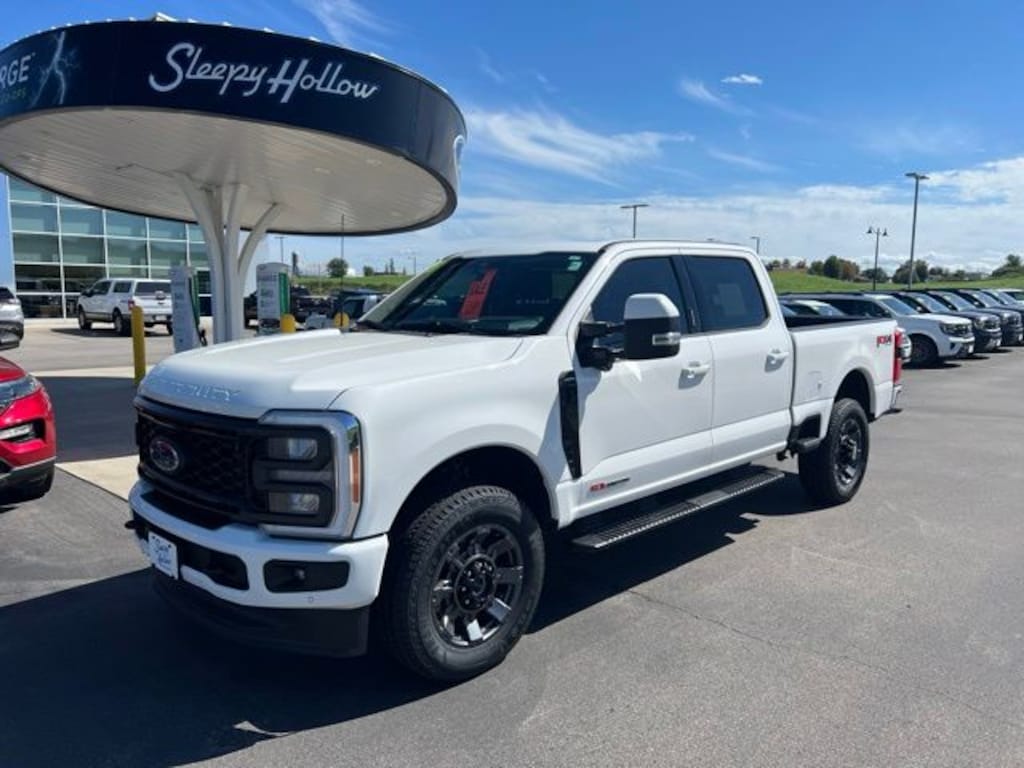Used 2023 Ford F-250 Lariat Truck