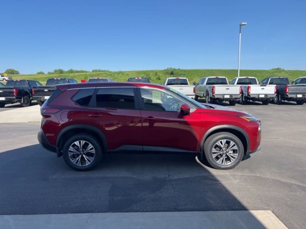 Used 2023 Nissan Rogue SV SUV