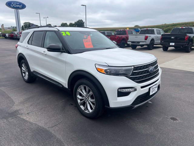 Used 2024 Ford Explorer XLT SUV