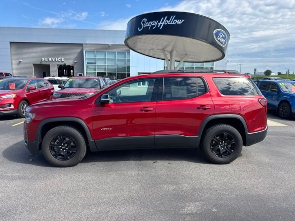 Used 2022 GMC Acadia AT4 SUV