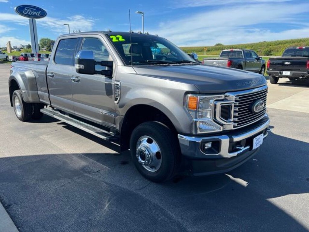 Used 2022 Ford F-350 Lariat Truck