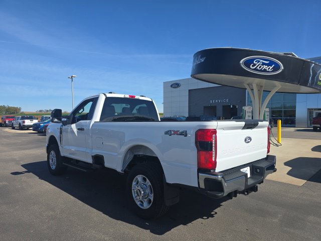 New 2027 Ford F-350 XLT Truck