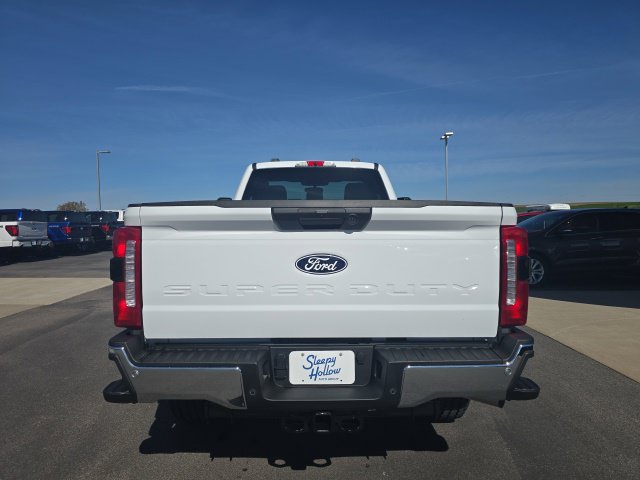 New 2027 Ford F-350 XLT Truck