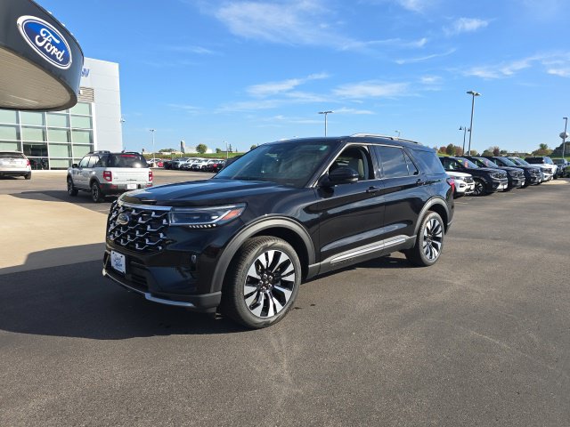 2026 Ford Explorer Platinum SUV