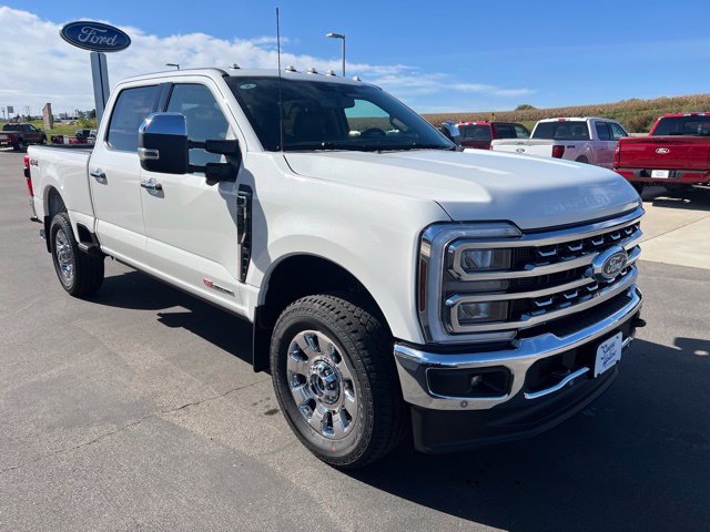 New 2027 Ford F-350 Lariat Truck