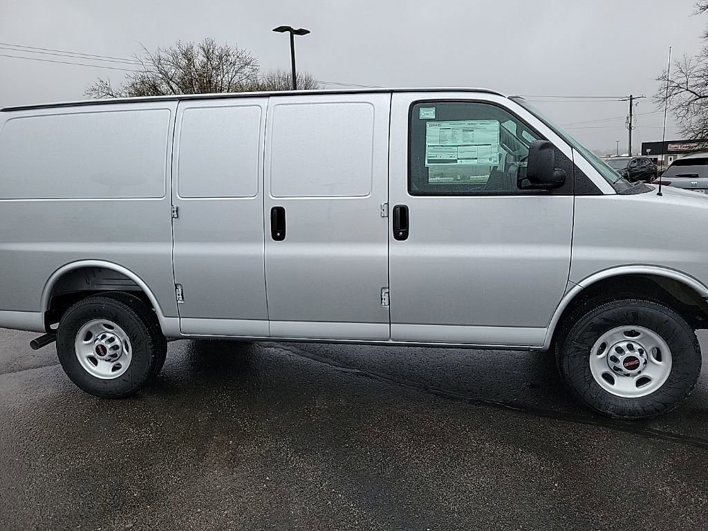 New 2025 GMC Savana Cargo Work Van Van