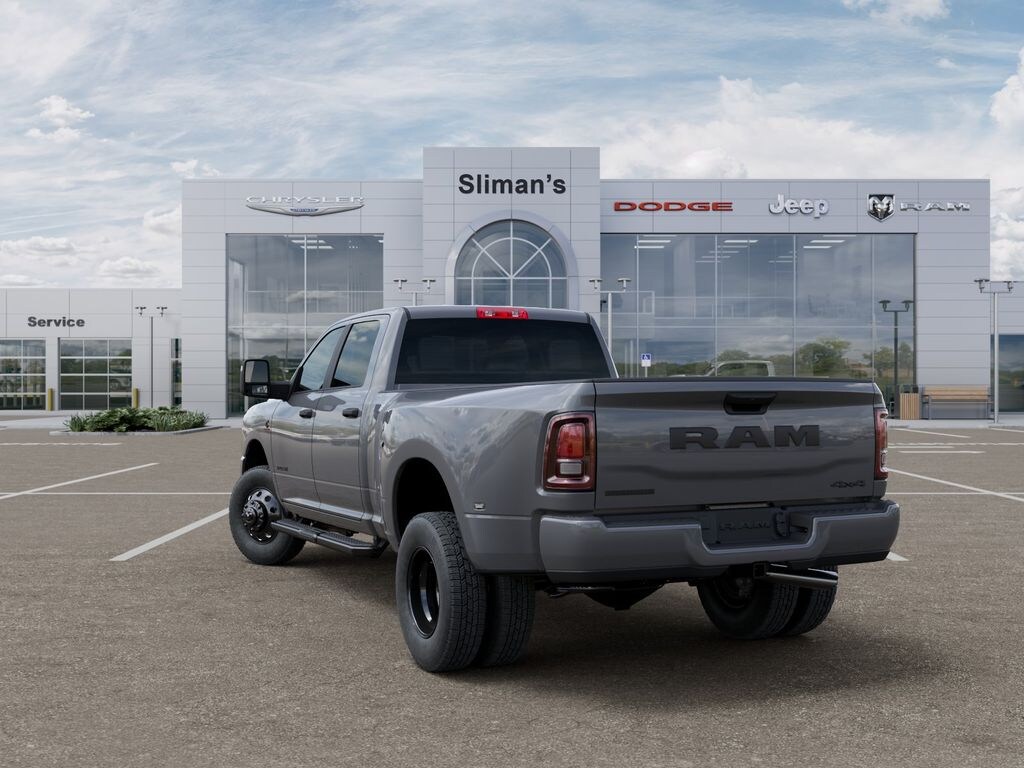 New 2026 Ram 3500 BIG HORN CREW CAB 4X4 8' BOX Pickup