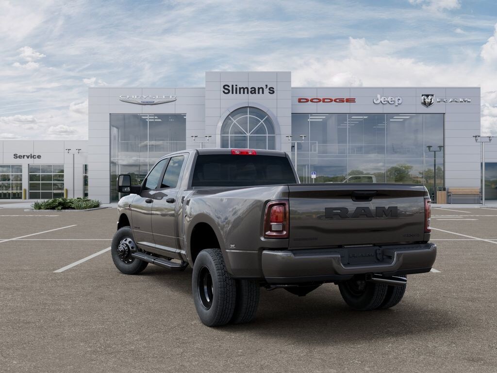 New 2026 Ram 3500 BIG HORN CREW CAB 4X4 8' BOX Pickup