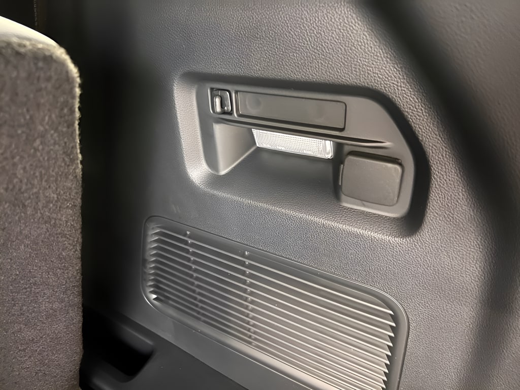 2026 Ford Explorer Active - Photo 34