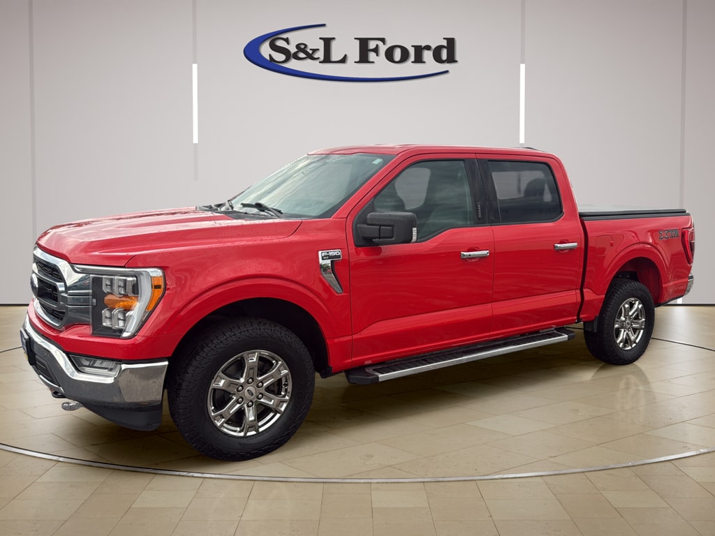 Certified 2022 Ford F-150 XLT CREW CAB SHORT BED TRUCK