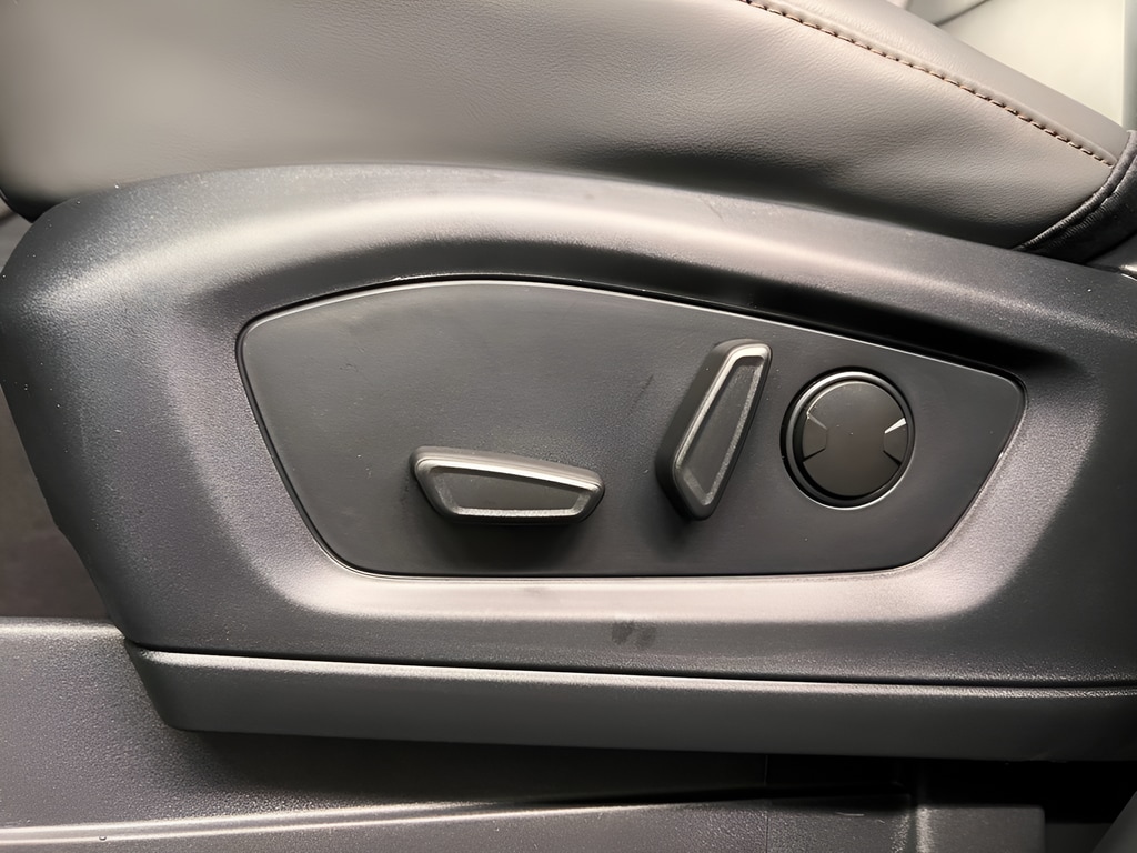 2026 Ford Explorer Active - Photo 26