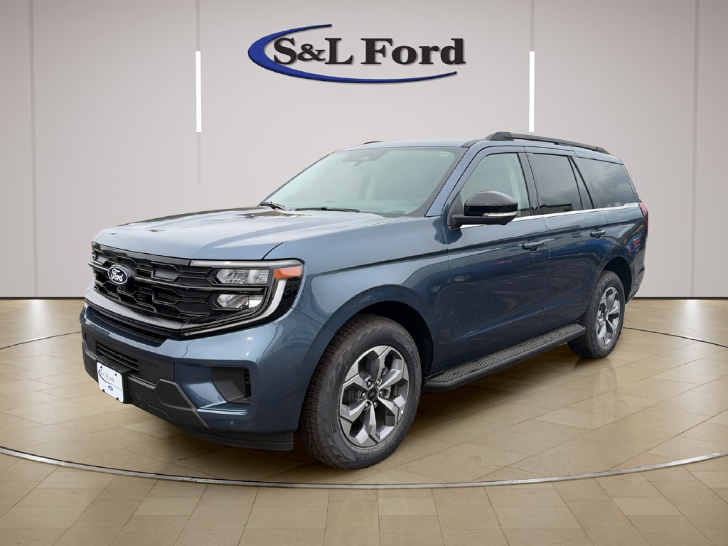2027 Ford Expedition Active