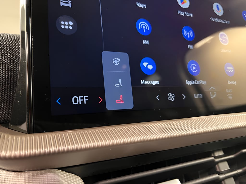 2026 Ford Explorer Active - Photo 13
