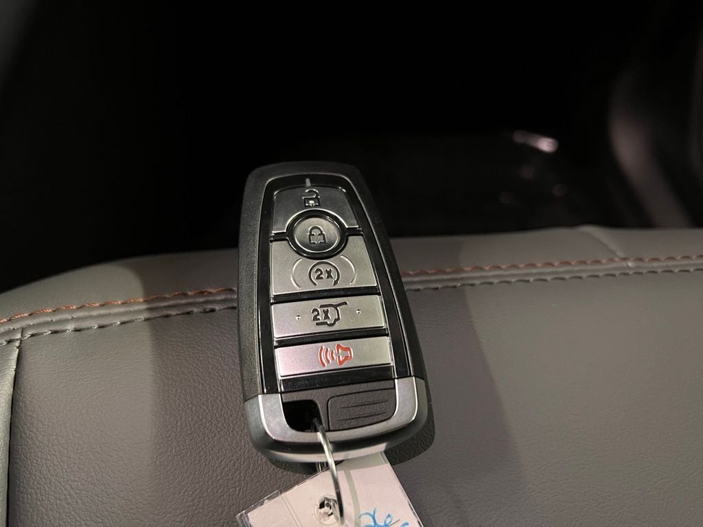 2026 Ford Explorer Active - Photo 37