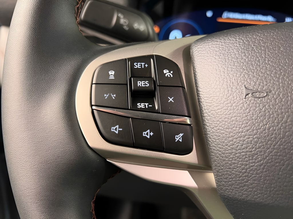 2026 Ford Explorer Active - Photo 17