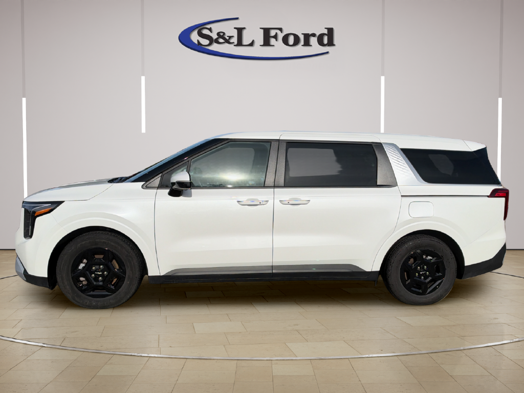 Used 2026 Kia Carnival LXS Passenger Van