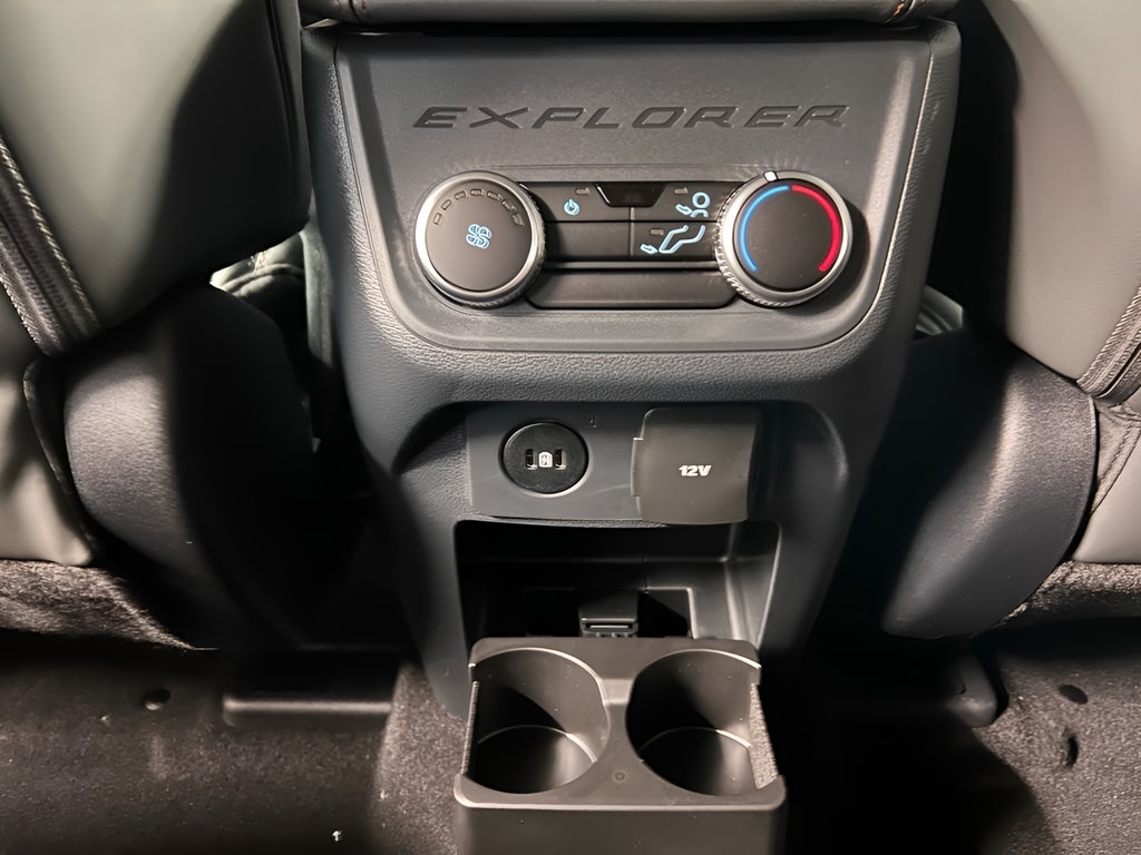 2026 Ford Explorer Active - Photo 30