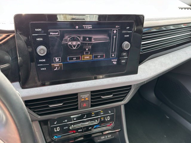 2025 Volkswagen Jetta SE - Photo 25