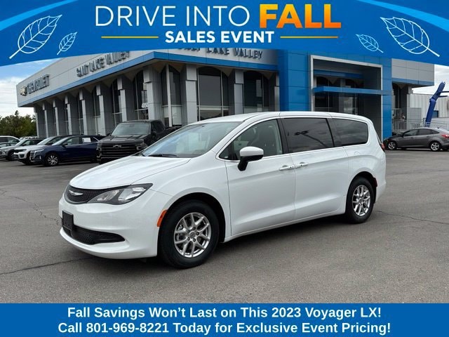 2023 Chrysler Voyager