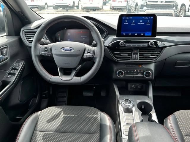 2025 Ford Escape ST-Line - Photo 17