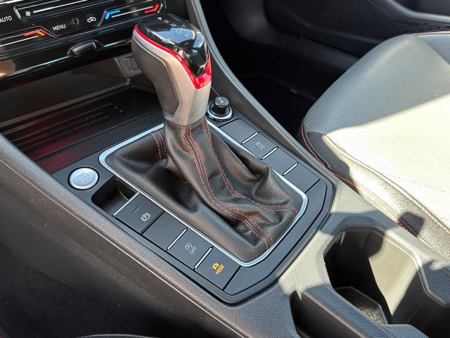 2025 Volkswagen Jetta GLI Autobahn - Photo 25