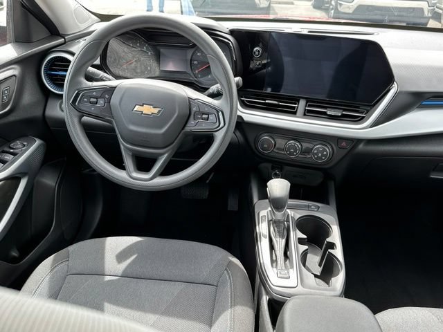 2026 Chevrolet Trax LS - Photo 17