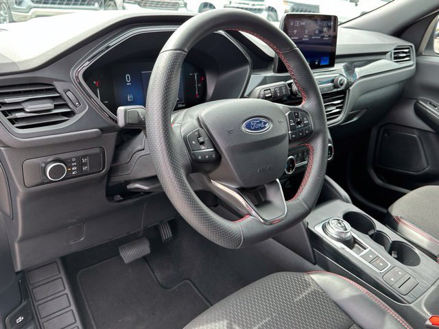 2025 Ford Escape ST-Line - Photo 19