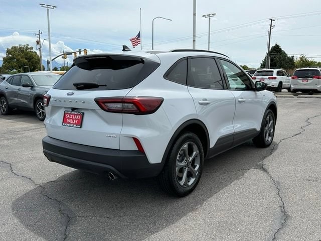 2025 Ford Escape ST-Line - Photo 9