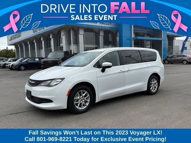 2023 Chrysler Voyager
