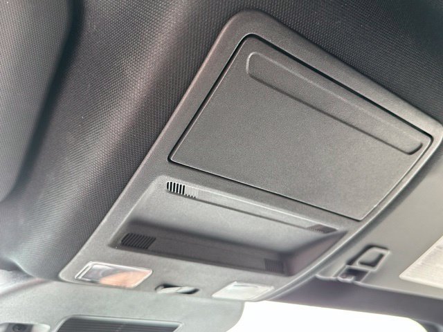 2025 Ford Escape ST-Line - Photo 28