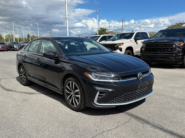 2025 Volkswagen Jetta SE - Photo 5