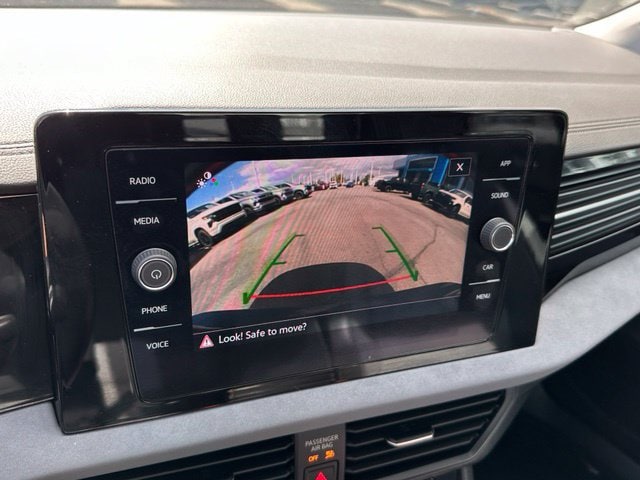 2025 Volkswagen Jetta SE - Photo 29