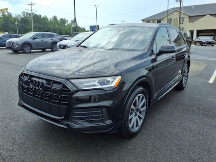 2023 Audi Q7 45 Quattro Premium SUV